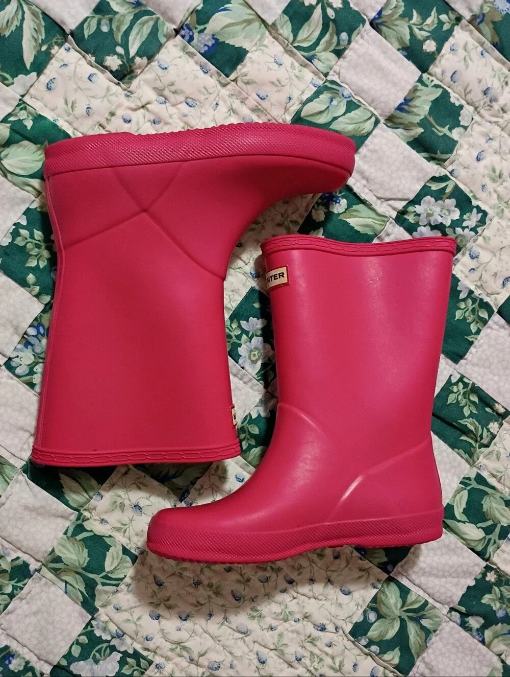 Hunter girls pink